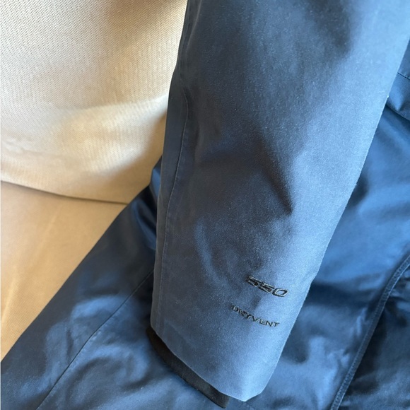 The North Face Down Parka - Picture 3 of 6